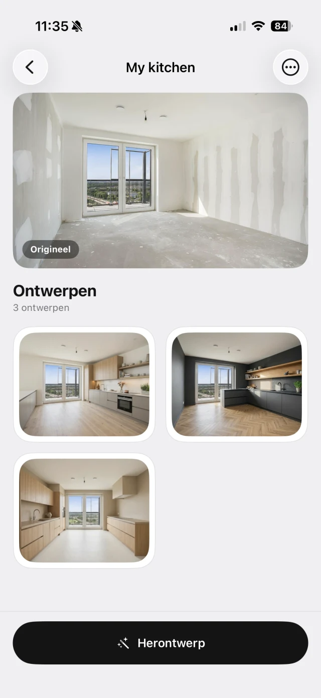 Bewaarde keukenontwerpen naast elkaar in de app